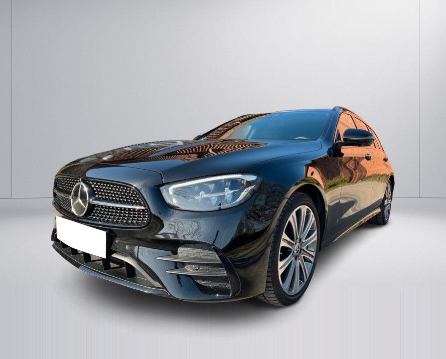 Mercedes-Benz E 400d 4MATIC AMG (5)