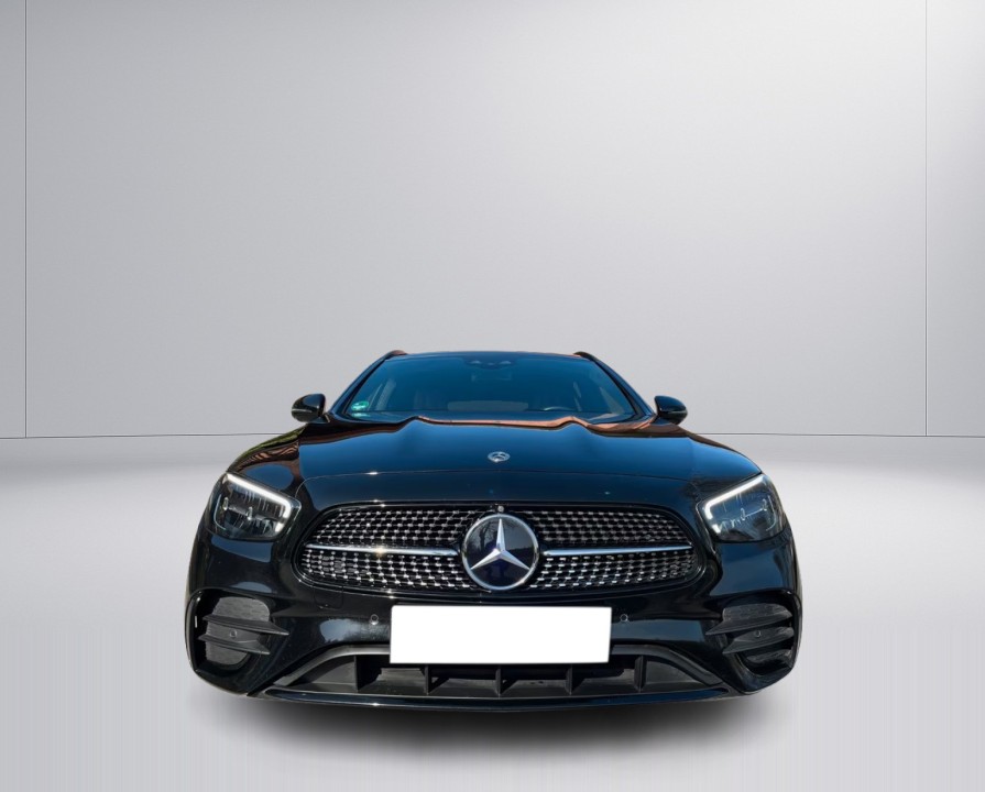 Mercedes-Benz E 400d 4MATIC AMG - foto 6