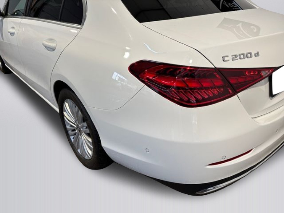 Mercedes-Benz C 200d Avantgarde - foto 12