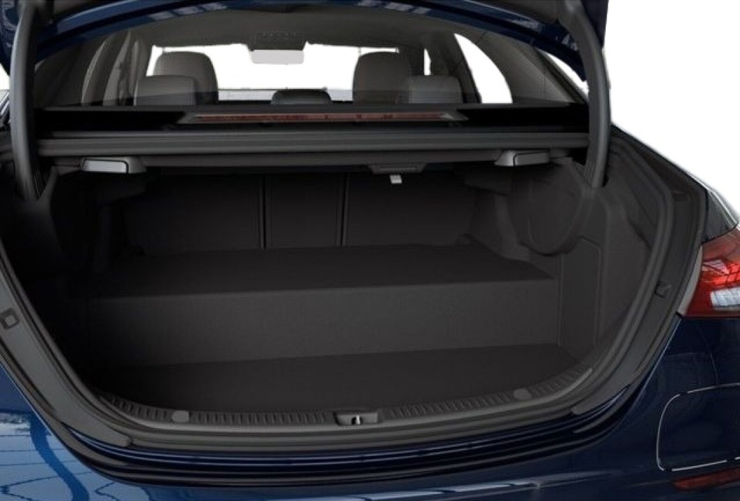 Mercedes-Benz E 300e AMG Line - foto 15