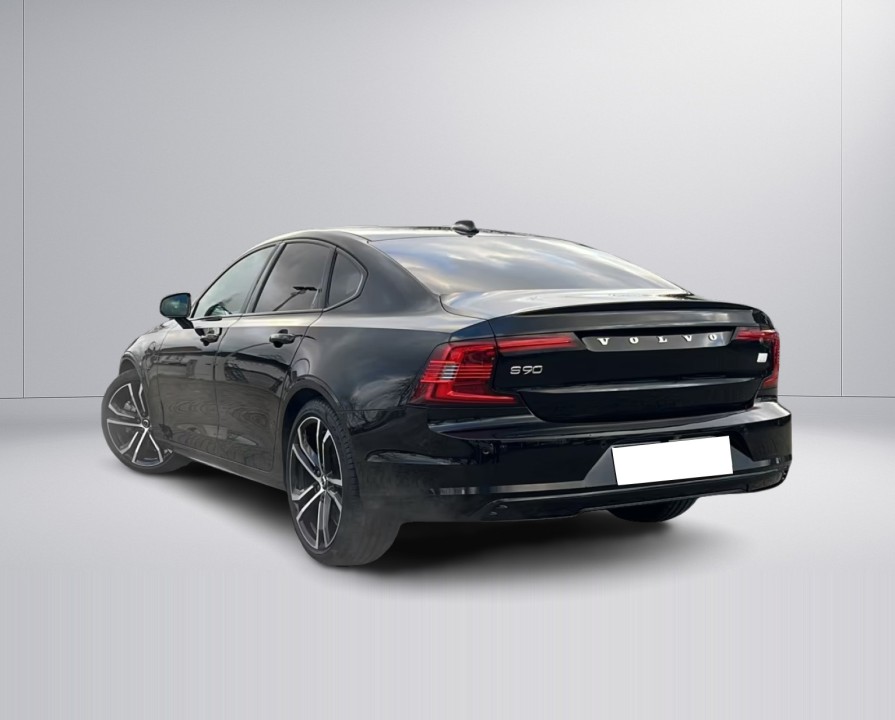 Volvo S90 T8 Recharge AWD Ultimate Dark (4)