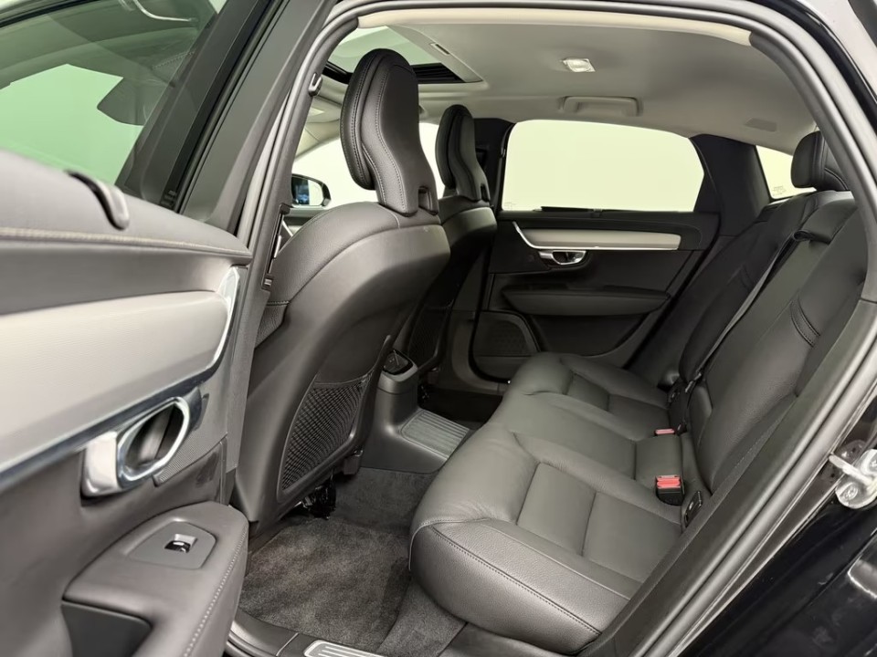 Volvo S90 T8 Ultimate Dark - foto 24