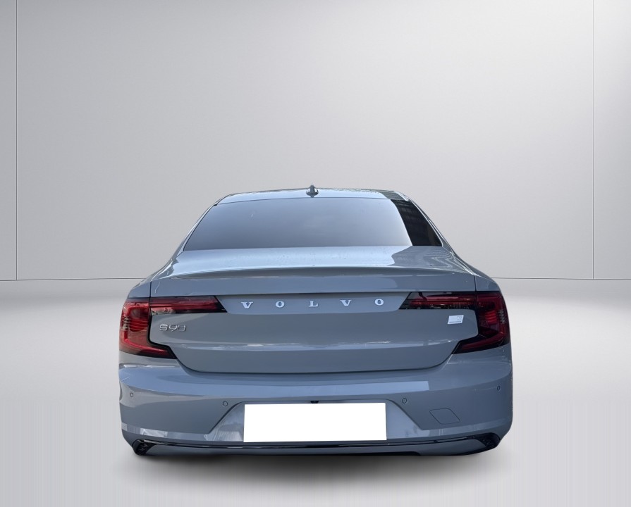 Volvo S90 T8 Recharge AWD Plus Dark (3)