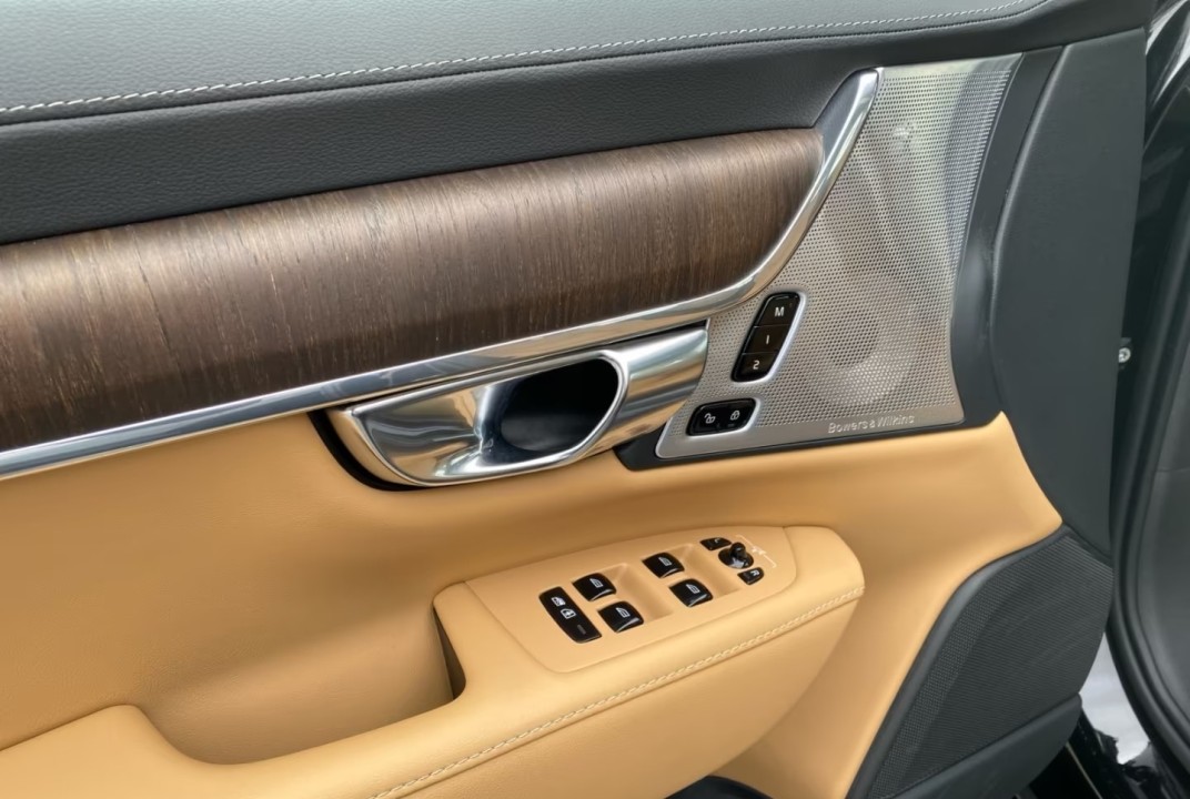 Volvo S90 T8 Recharge AWD Ultimate Bright - foto 15