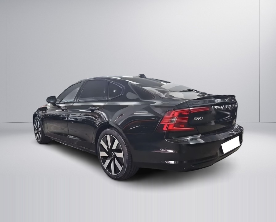 Volvo S90 T8 Recharge AWD Ultimate Dark (3)
