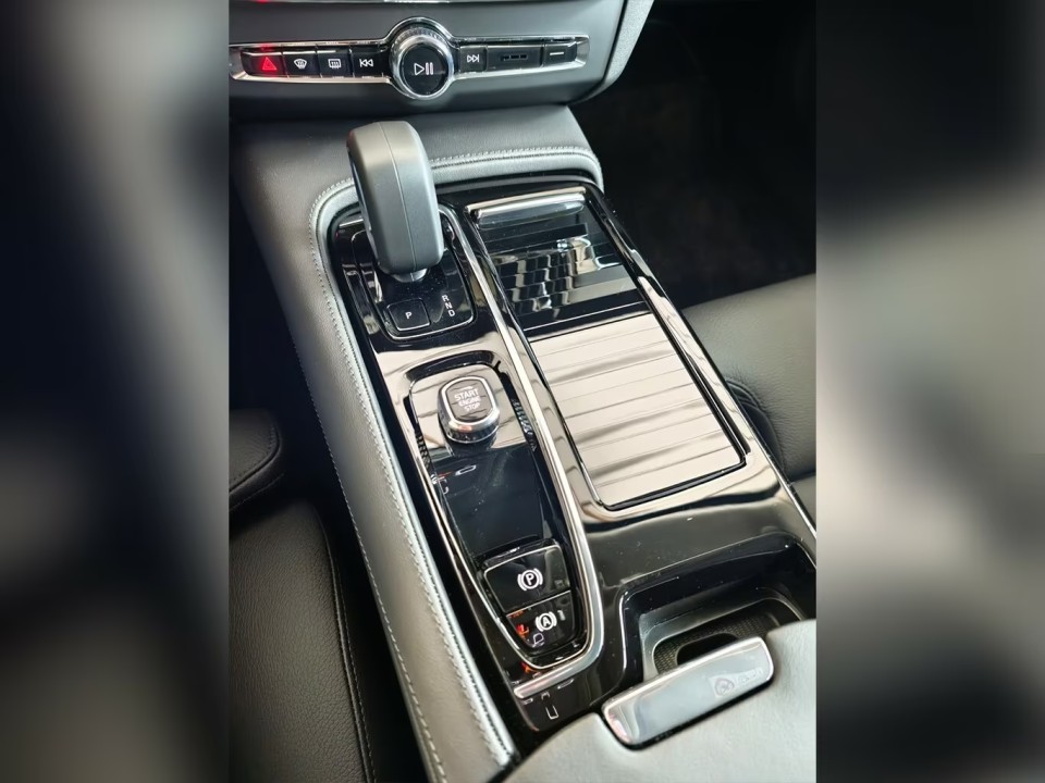 Volvo S90 T8 Recharge AWD Plus Dark - foto 13