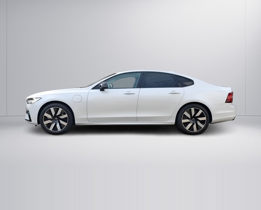 Volvo S90 T8 Recharge AWD Plus Dark (3)