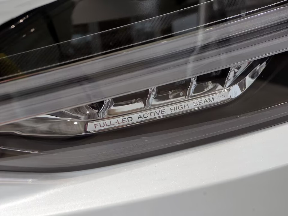 Volvo S90 T8 recharge AWD Ultimate Dark - foto 26