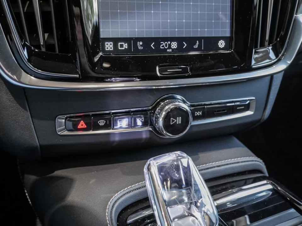 Volvo S90 T8 Recharge AWD Ultimate Dark - foto 10