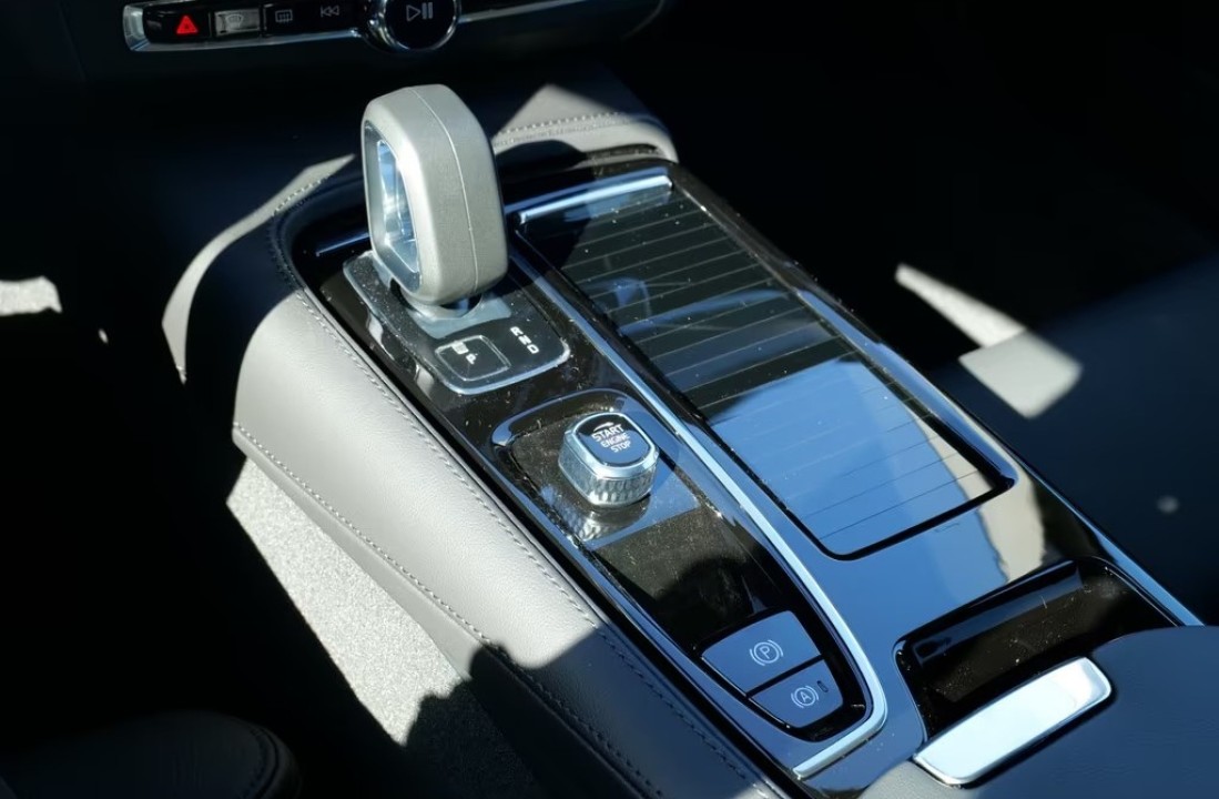 Volvo S90 T8 Recharge AWD Ultimate Dark - foto 12