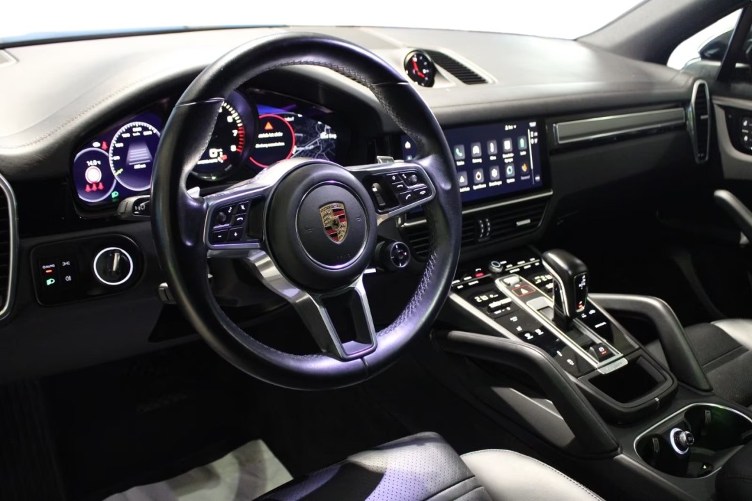 Porsche Cayenne - foto 9