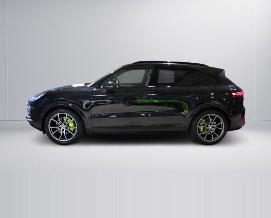 Porsche Cayenne (5)