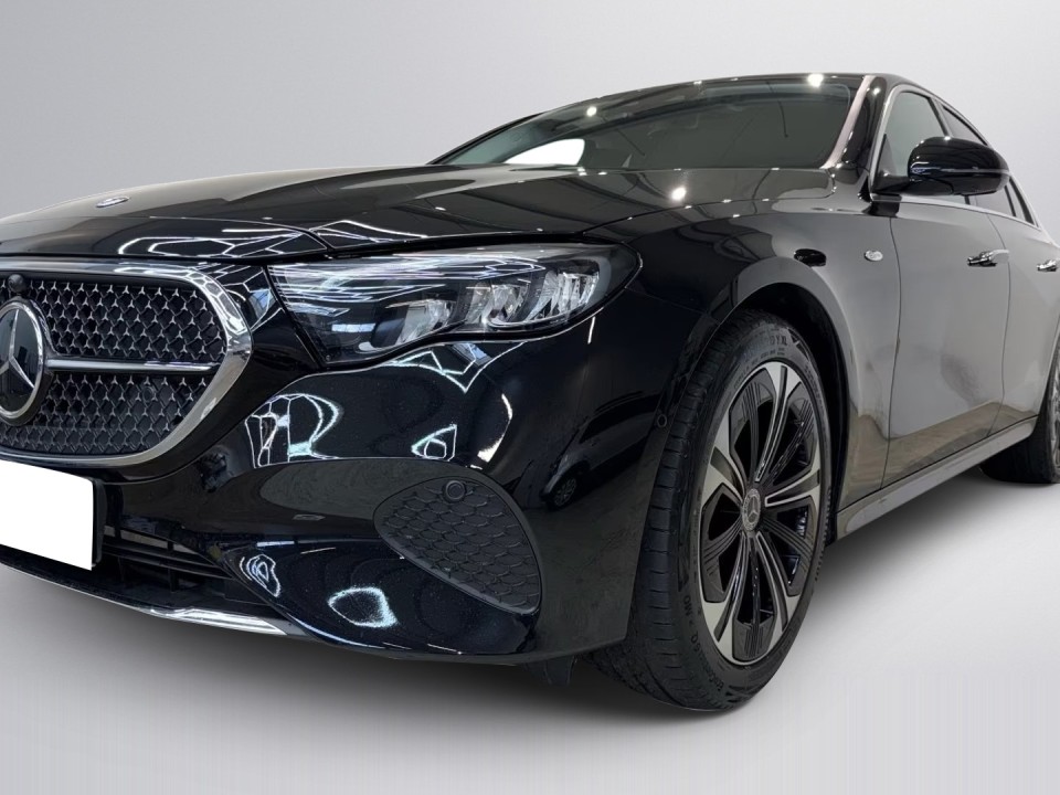 Mercedes-Benz E 300de (2)