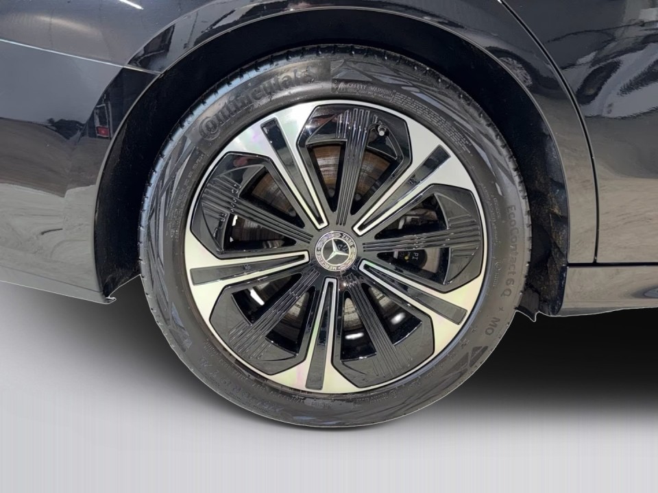 Mercedes-Benz E 300de - foto 13