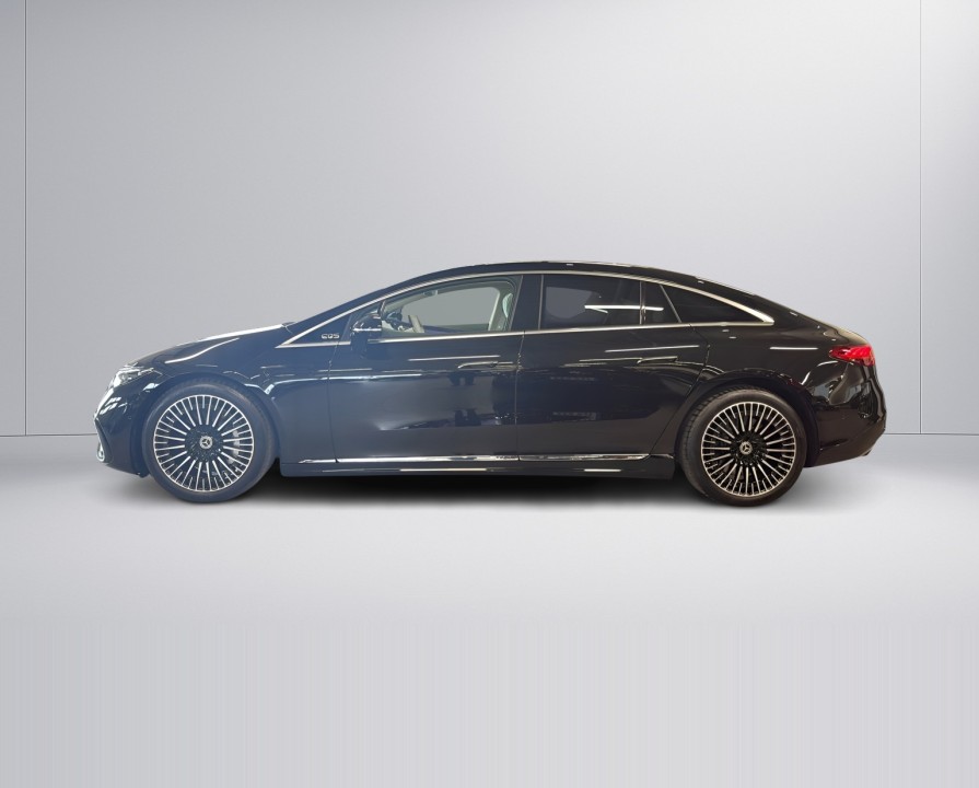 Mercedes-Benz EQS (3)