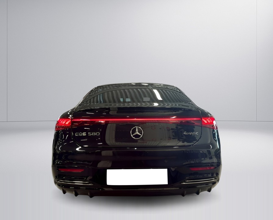 Mercedes-Benz EQS (4)