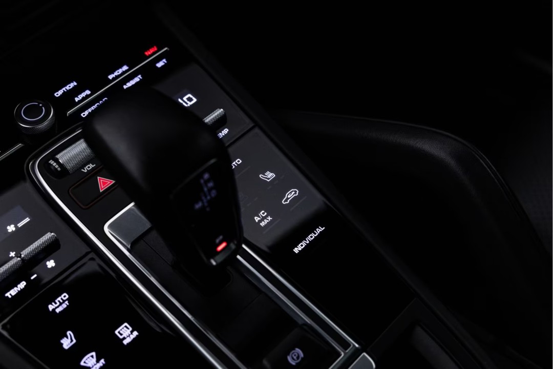 Porsche Cayenne - foto 23