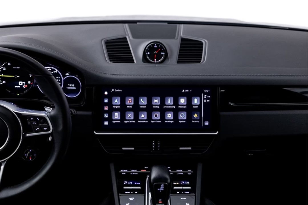 Porsche Cayenne - foto 29