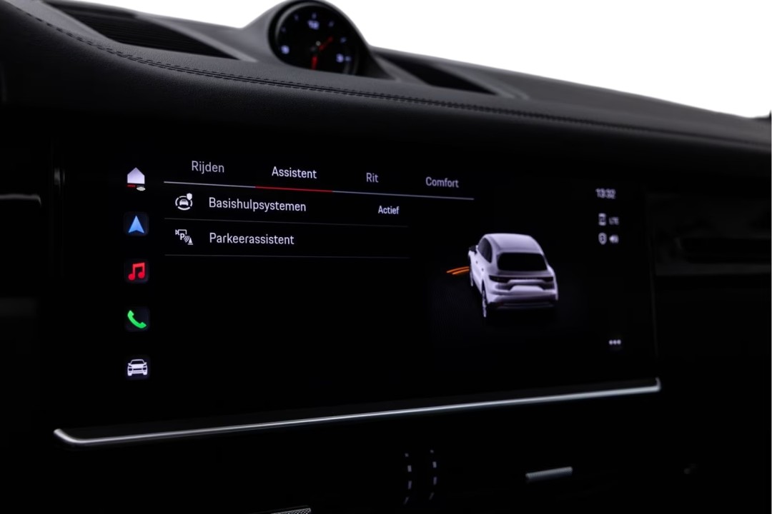 Porsche Cayenne - foto 35