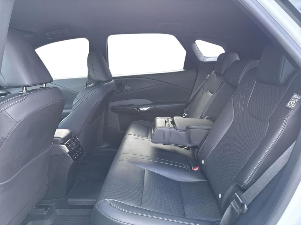 Lexus Seria RX 450h+ AWD F-Sport - foto 9