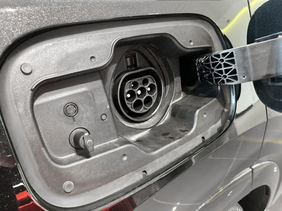 Lexus Seria RX 450h+ Luxury Line - foto 27