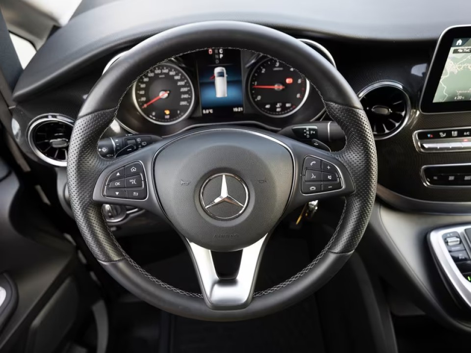 Mercedes-Benz V - foto 7