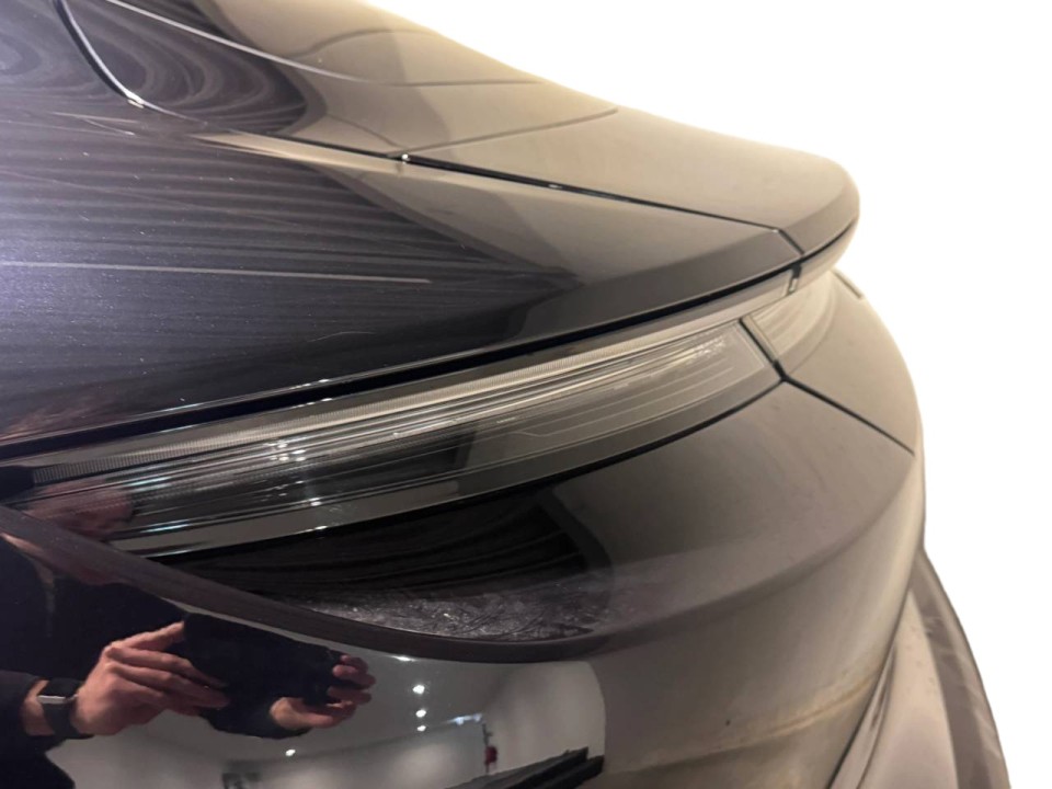 Porsche Taycan - foto 24