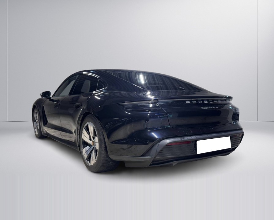 Porsche Taycan (5)