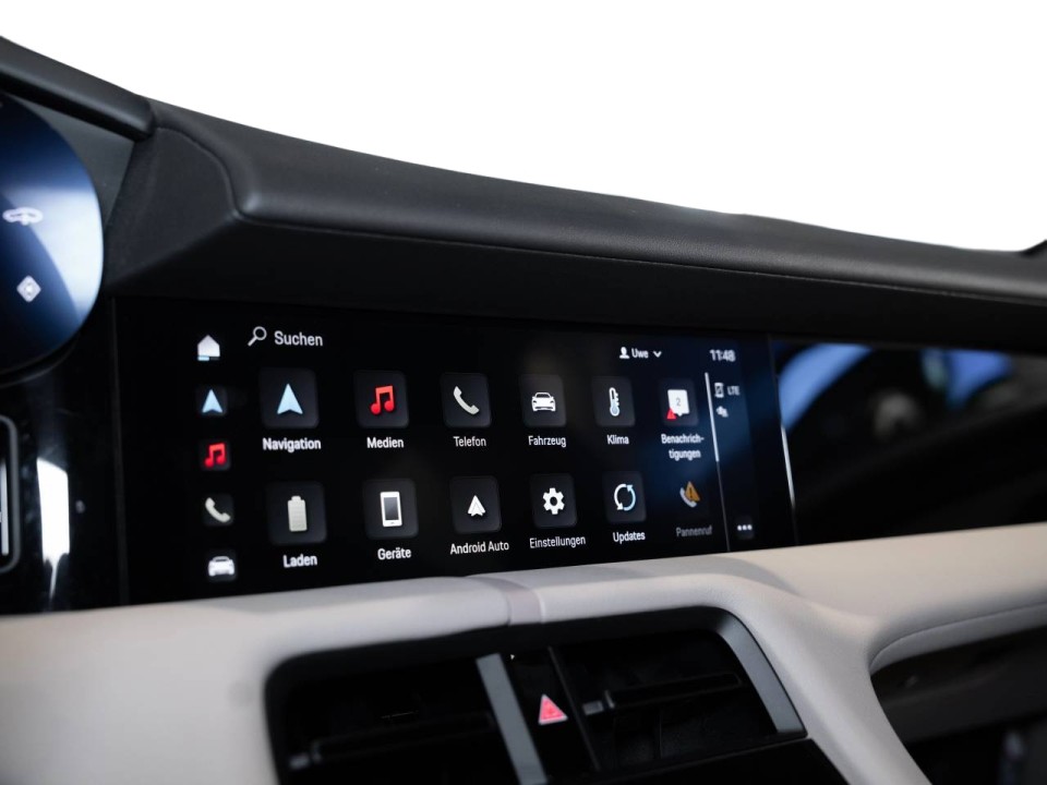 Porsche Taycan 4S - foto 23