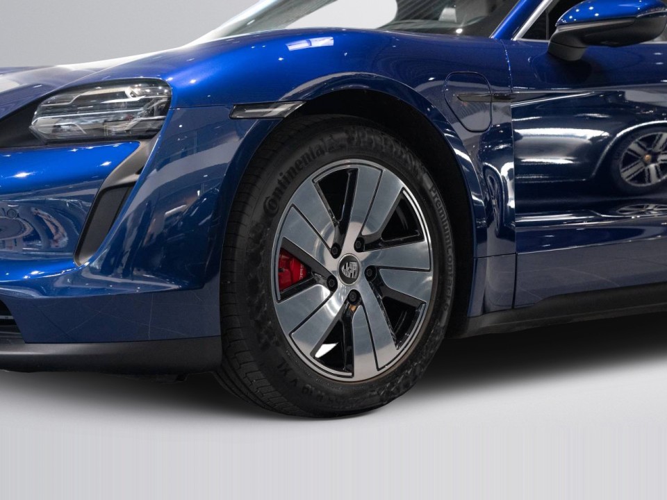 Porsche Taycan 4S - foto 33