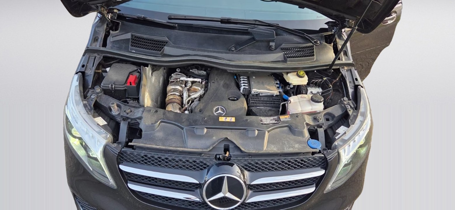 Mercedes-Benz V 300 - foto 16