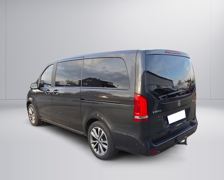 Mercedes-Benz V 300 (4)