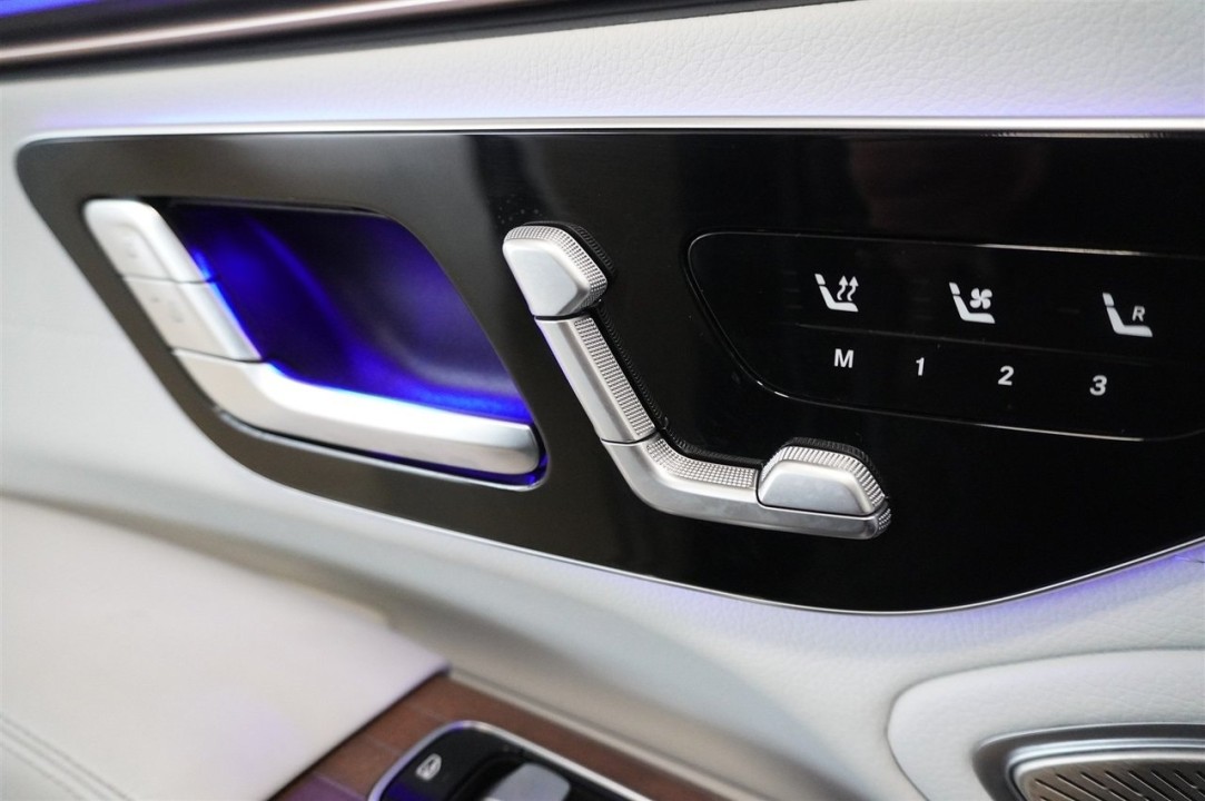 Mercedes-Benz EQS 580 4MATIC - foto 8
