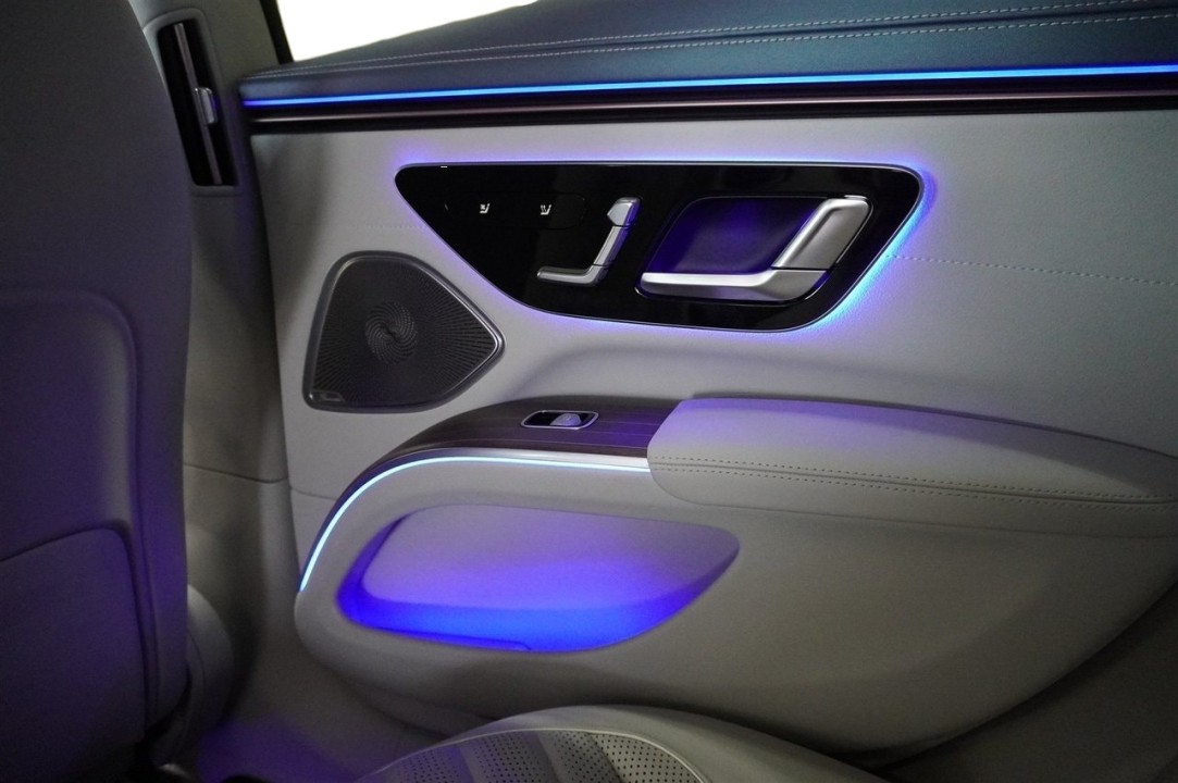 Mercedes-Benz EQS 580 4MATIC - foto 9