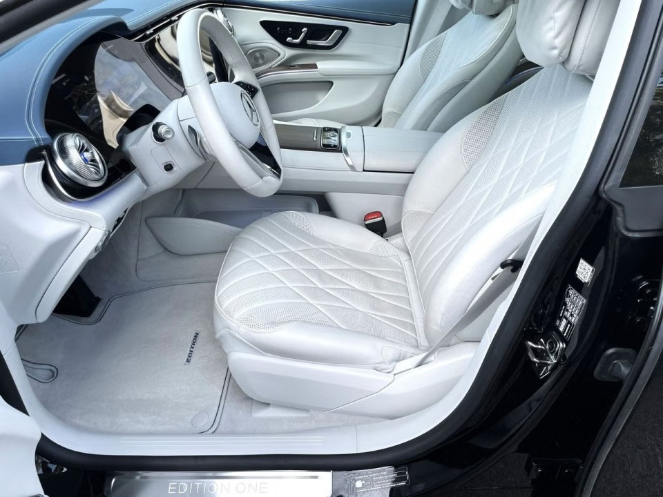 Mercedes-Benz EQS 580 4MATIC (5)