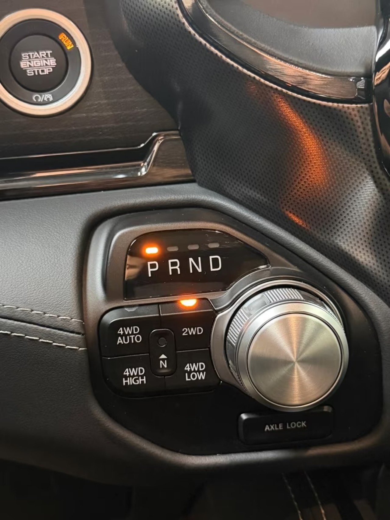 Dodge RAM 1500 Limited - foto 10