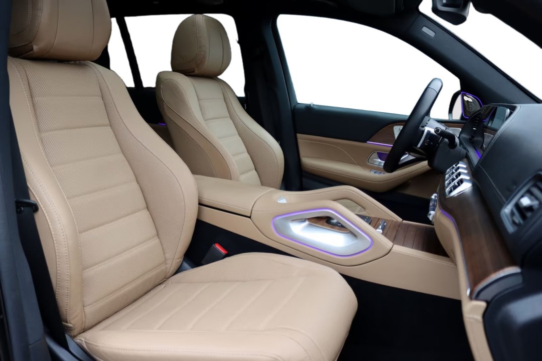 Mercedes-Benz GLS 580 4MATIC AMG Line - foto 10