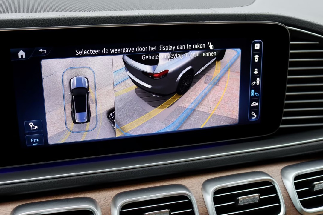 Mercedes-Benz GLS 580 4MATIC AMG Line - foto 18