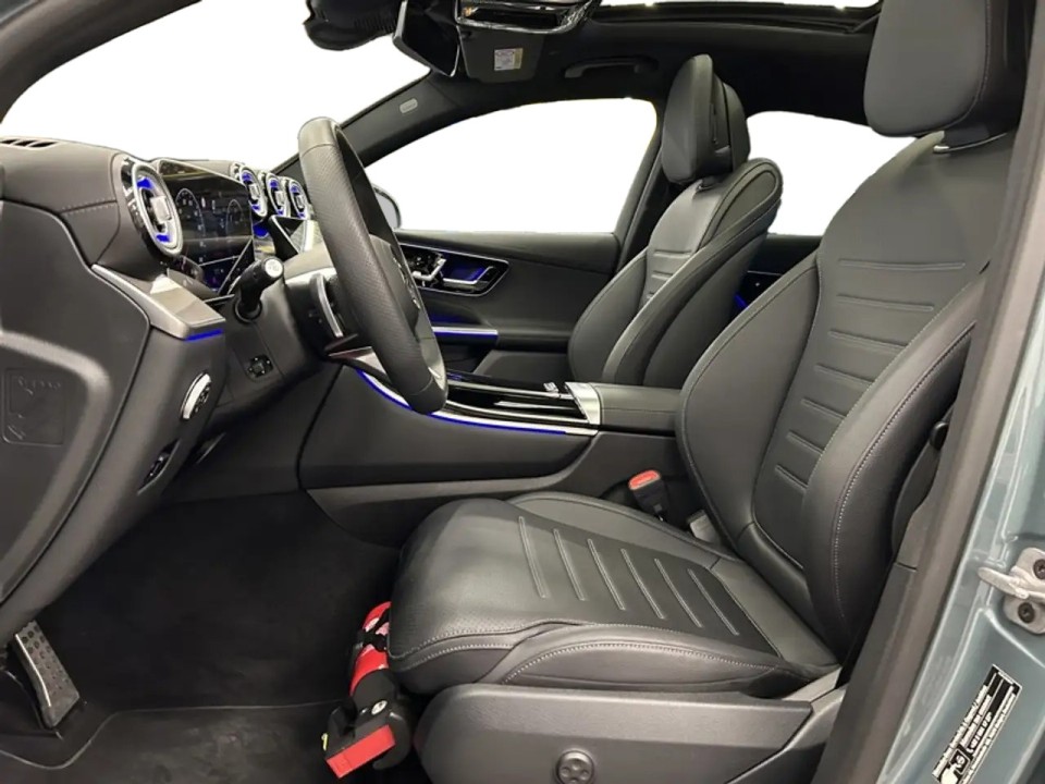 Mercedes-Benz GLC Coupé 300d 4MATIC AMG Line - foto 7