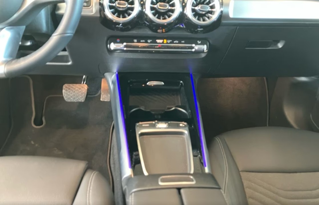 Mercedes-Benz GLB 220 4MATIC - foto 9