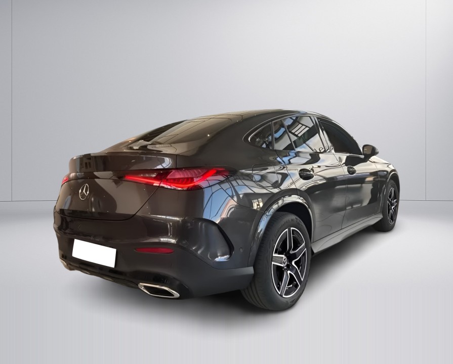 Mercedes-Benz GLC Coupé 220d 4MATIC AMG Line (2)