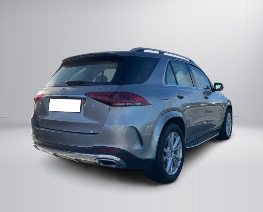 Mercedes-Benz GLE 350de 4MATIC (2)