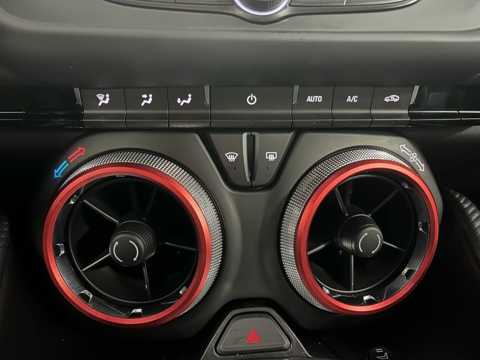 Chevrolet Camaro - foto 13