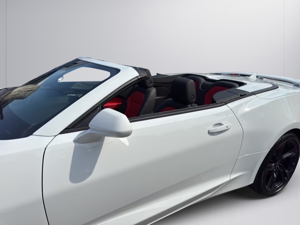 Chevrolet Camaro - foto 17