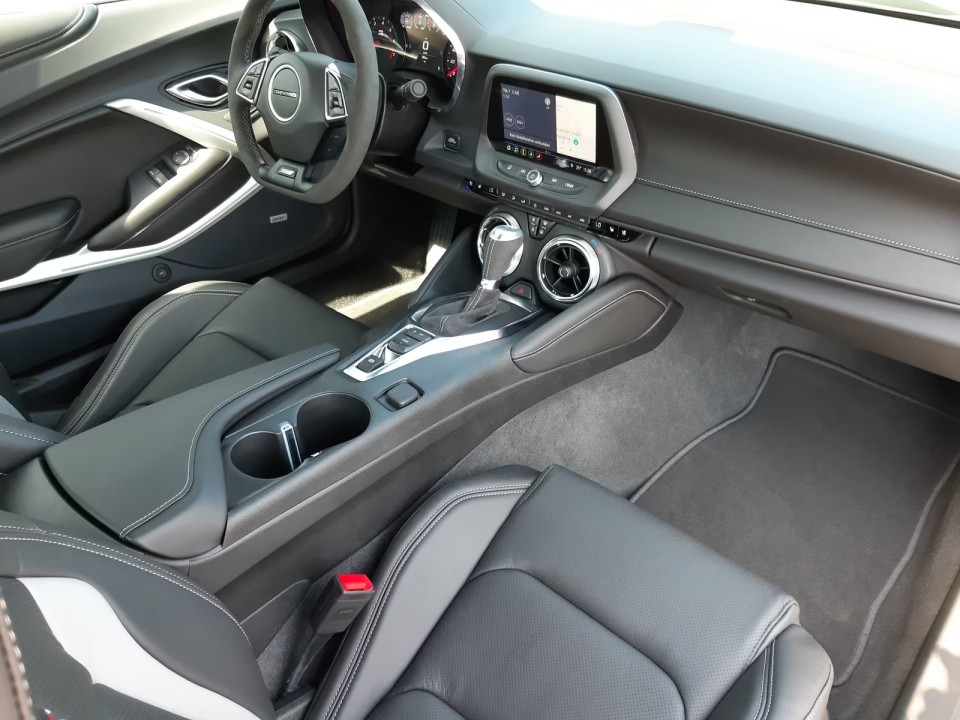 Chevrolet Camaro - foto 11