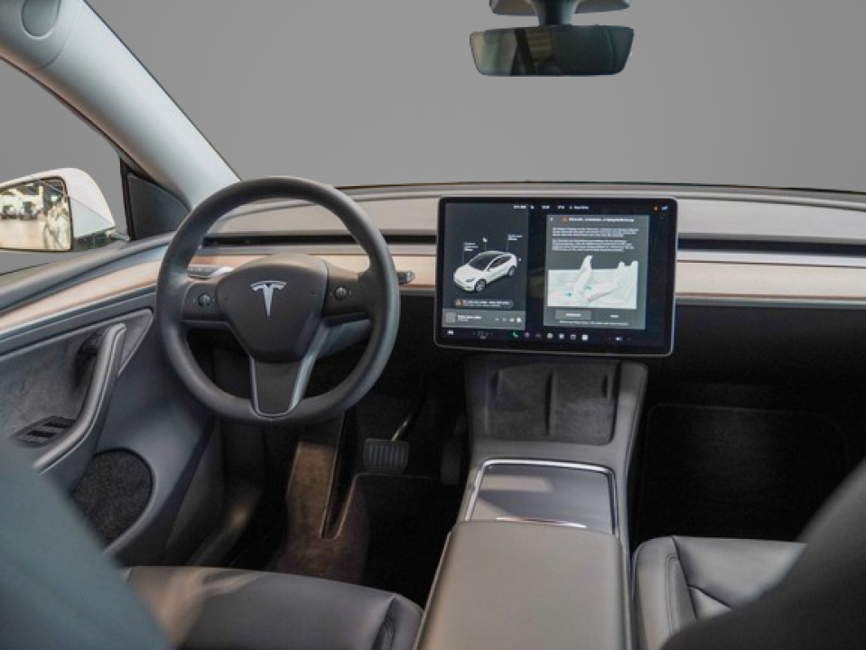 Tesla Model Y Dual Maximum Range AWD - foto 8