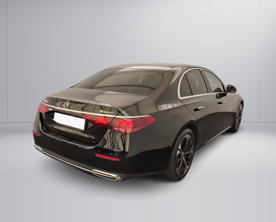 Mercedes-Benz E 300de 4MATIC Avantgarde (3)