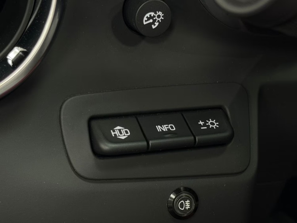 Chevrolet Camaro - foto 14