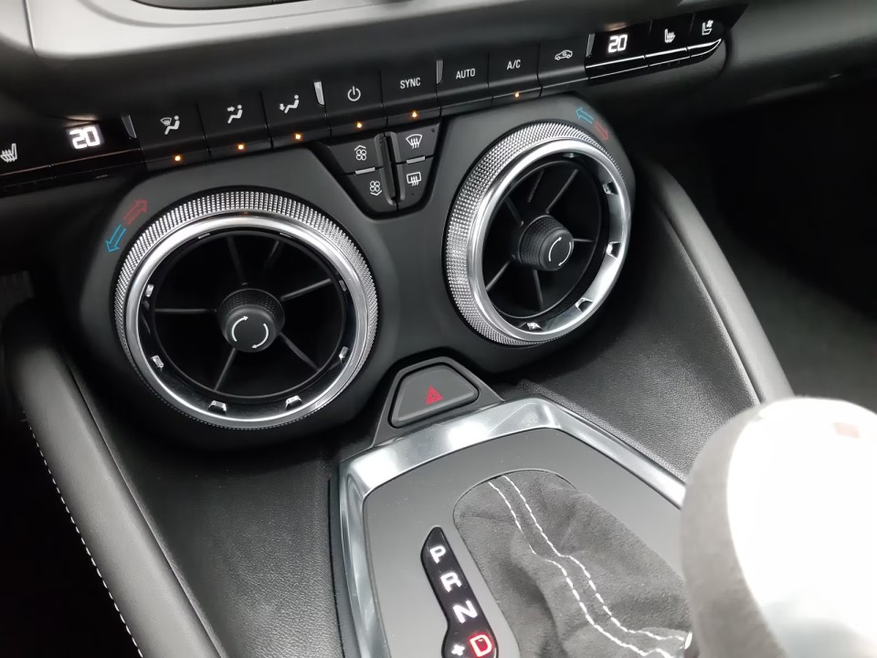 Chevrolet Camaro - foto 16