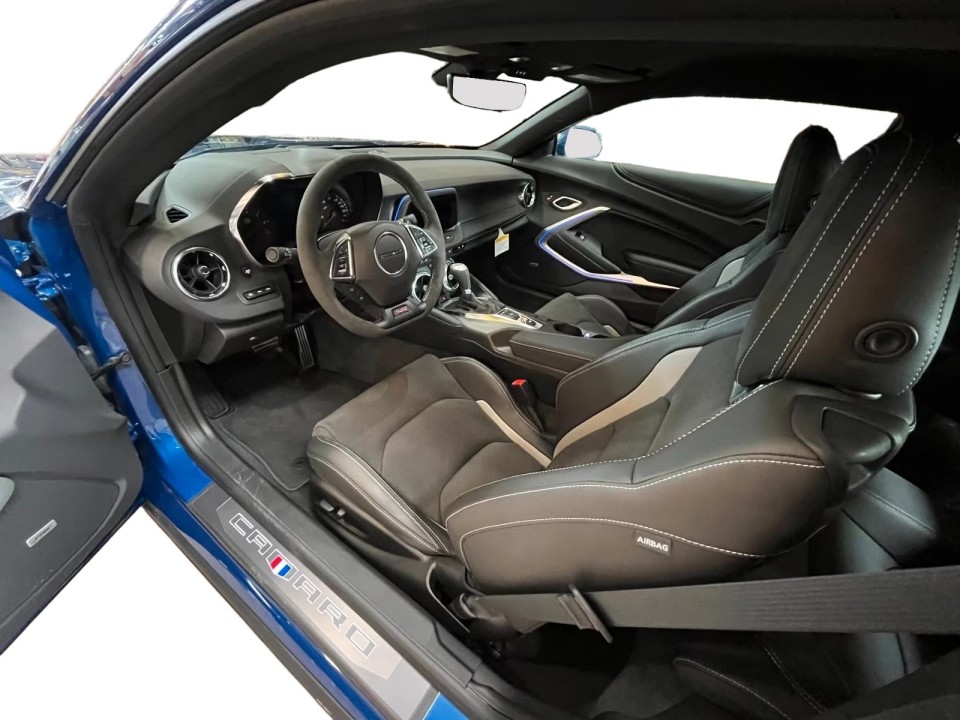 Chevrolet Camaro - foto 8